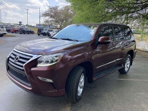 Used 2016 Lexus GX 460 w/ Navigation Package image 5