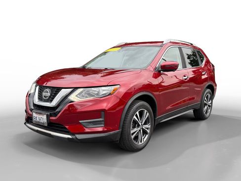 Used 2019 Nissan Rogue SV w/ Premium Package AWD/4WD image 1
