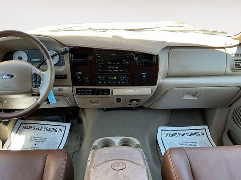 Used 2005 Ford F350 King Ranch AWD/4WD image 10