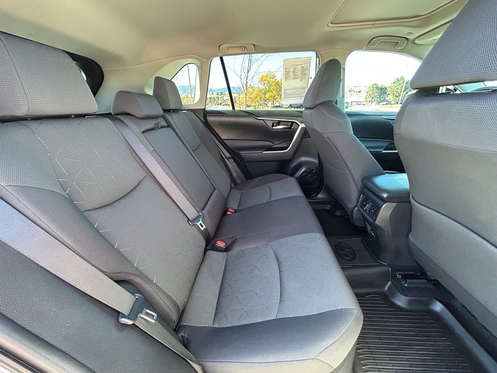 Used 2024 Toyota RAV4 XLE w/ Convenience Package AWD/4WD image 30