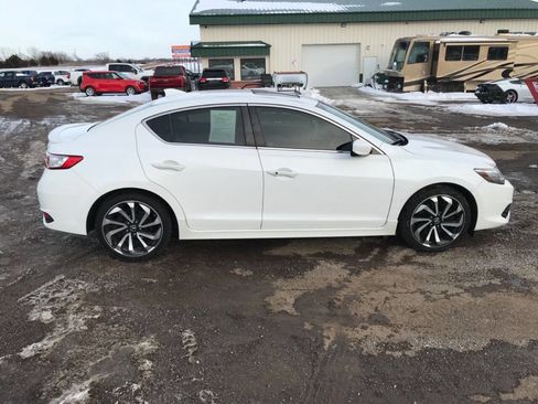 Used 2016 Acura ILX image 4