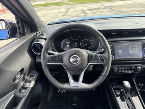 Certified 2023 Nissan Kicks SR w/ SR Premium Package FWD image 23