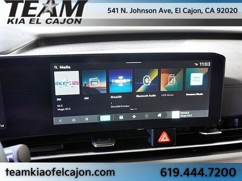 Certified 2025 Kia Carnival SX Prestige FWD image 29