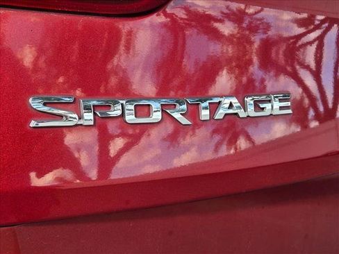 Used 2017 Kia Sportage EX w/ EX Premium Package FWD image 8