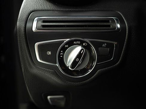 Used 2015 Mercedes-Benz C 300 4MATIC Sedan image 31