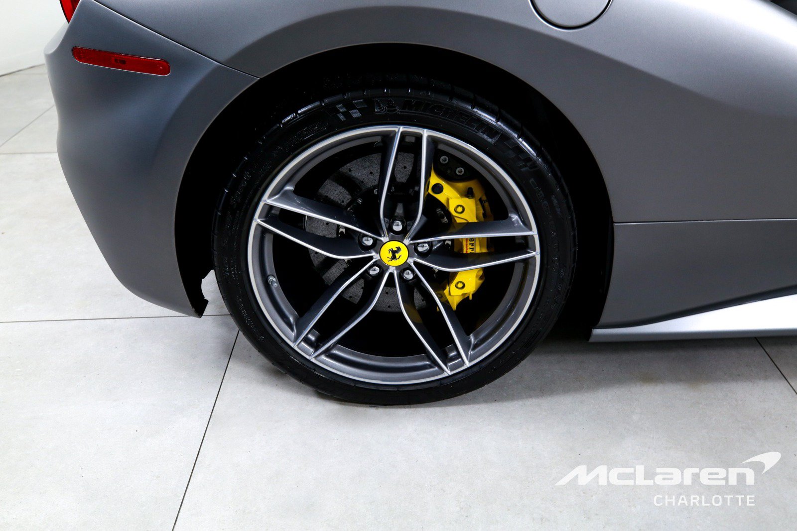 Used 2018 Ferrari 488 Spider RWD image 29