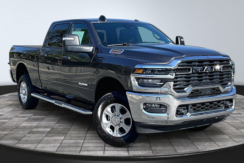 Certified 2026 RAM 2500 Big Horn AWD/4WD image 38