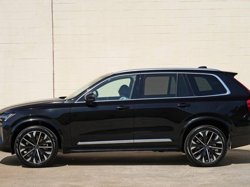 Used 2026 Volvo XC90 B6 Plus AWD/4WD image 52
