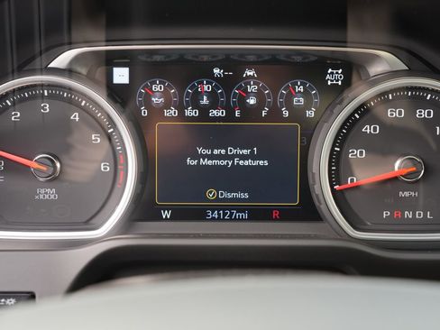 Used 2021 Chevrolet Silverado 1500 High Country w/ Technology Package image 40