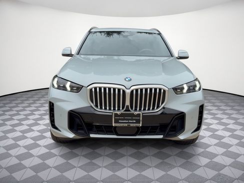 Used 2024 BMW X5 sDrive40i w/ M Sport Package RWD image 6