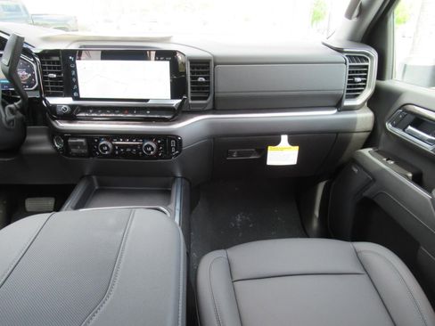 New 2026 Chevrolet Silverado 2500 LTZ w/ LTZ Convenience Package image 14