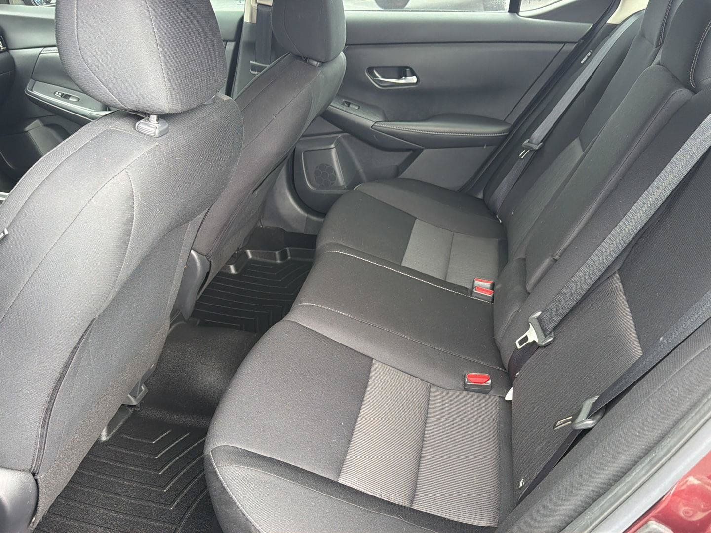 Used 2022 Nissan Sentra SV w/ Trunk Package FWD image 11