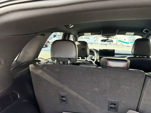 Used 2025 Ford Escape ST-Line w/ Equipment Group 301A image 28