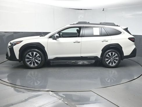 Certified 2025 Subaru Outback Touring XT w/ Popular Package #2 AWD/4WD image 5