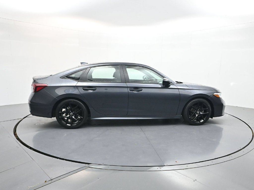 Used 2025 Honda Civic Sport image 8