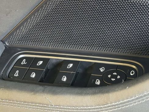 Certified 2022 Porsche Panamera 4S w/ Premium Package AWD/4WD image 35