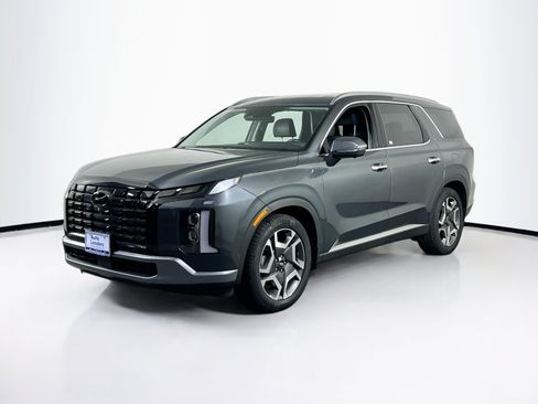 Used 2023 Hyundai Palisade SEL AWD/4WD image 1