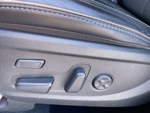 Used 2023 Hyundai Santa Fe Limited image 40