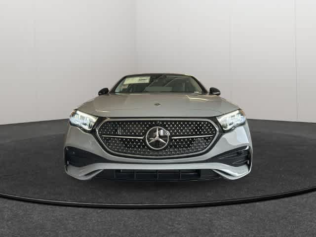 Used 2026 Mercedes-Benz E 450 4MATIC Sedan image 2