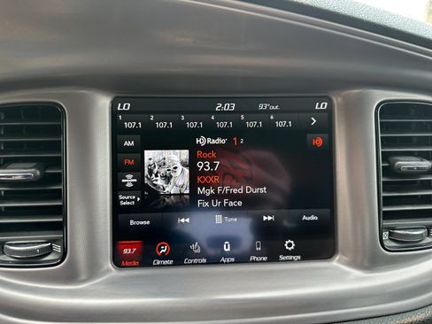 Used 2023 Dodge Charger SXT w/ Blacktop Package AWD/4WD image 21