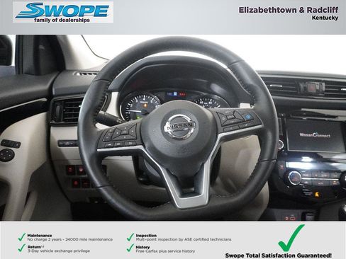 Used 2022 Nissan Rogue Sport SL AWD/4WD image 17