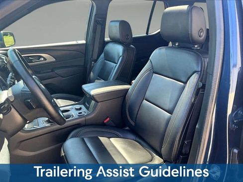 Used 2023 Chevrolet Traverse LT w/ LT Premium Package AWD/4WD image 25