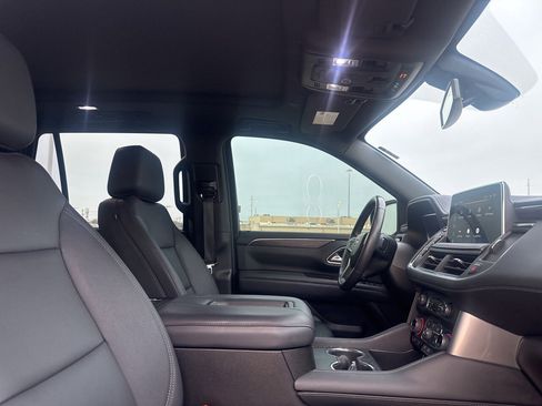 Used 2022 Chevrolet Tahoe LT w/ Luxury Package image 33