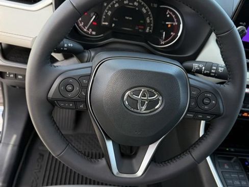 New 2025 Toyota RAV4 XLE Premium image 20