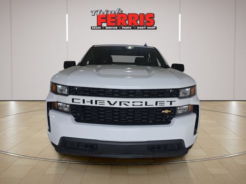 Used 2021 Chevrolet Silverado 1500 Custom AWD/4WD image 8