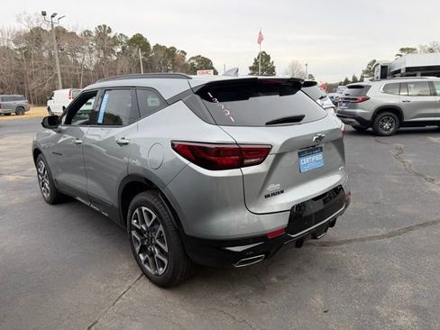 Certified 2025 Chevrolet Blazer RS image 6