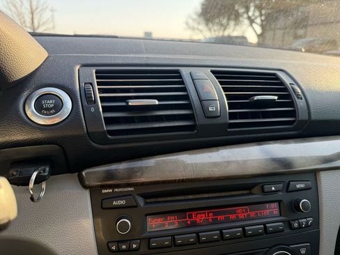 Used 2009 BMW 128i Coupe w/ Premium Pkg image 6