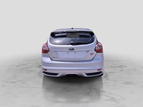 Used 2014 Ford Focus ST FWD image 7