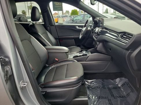 Certified 2024 Ford Escape ST-Line image 16