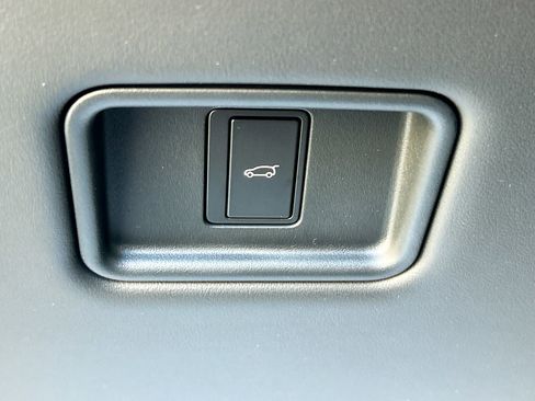 New 2025 Land Rover Range Rover Sport Dynamic SE image 30