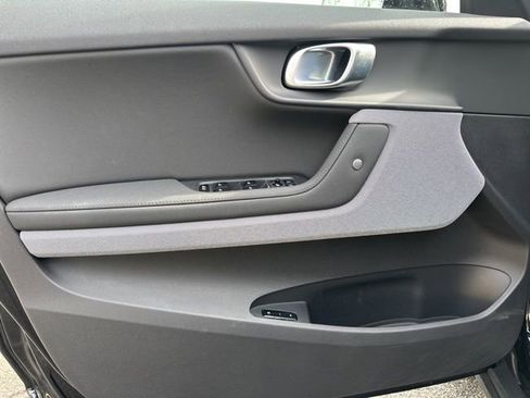 Used 2023 Polestar Polestar 2 w/ Pilot Pack image 14