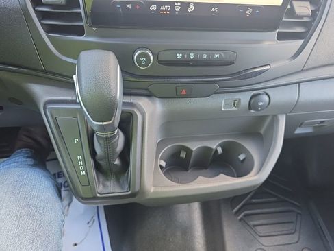 New 2026 Ford Transit 250 148 Medium Roof image 18