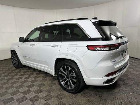 Used 2022 Jeep Grand Cherokee Overland image 5