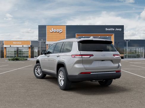 New 2026 Jeep Grand Cherokee L Laredo AWD/4WD image 4