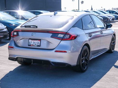Used 2022 Honda Civic Sport image 4