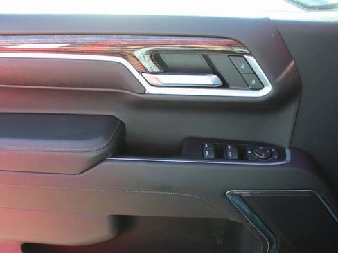 Used 2022 GMC Sierra 1500 Elevation w/ X31 Off-Road Package image 30