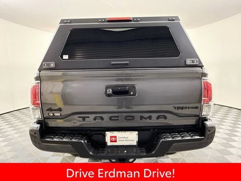 Certified 2022 Toyota Tacoma TRD Pro AWD/4WD image 22