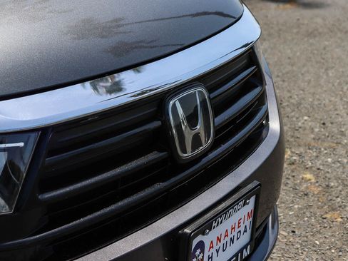 Used 2023 Honda Odyssey Touring image 6