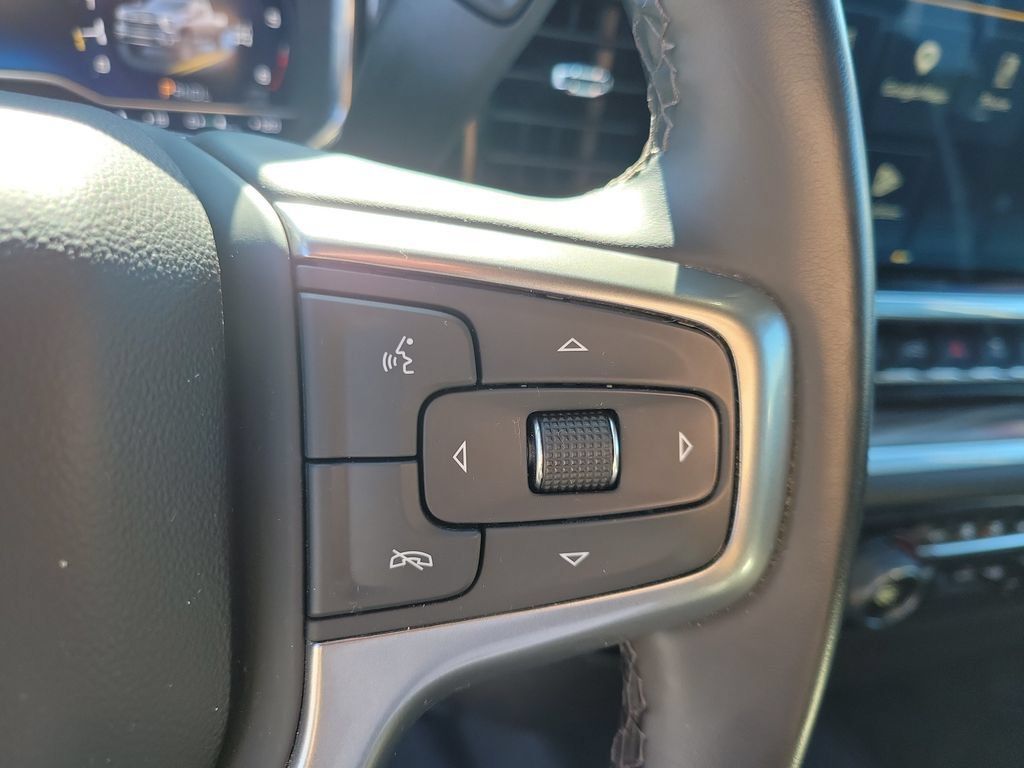 Used 2025 Chevrolet Silverado 2500 LT AWD/4WD image 27