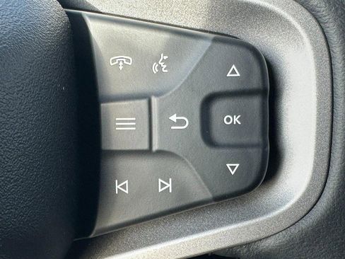 New 2025 Ford Bronco Outer Banks w/ Sasquatch Package image 11