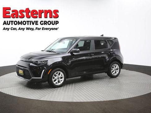 Used 2025 Kia Soul LX w/ LX Technology Package image 56