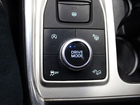 Used 2020 Ford Explorer ST w/ ST Street Pack image 19