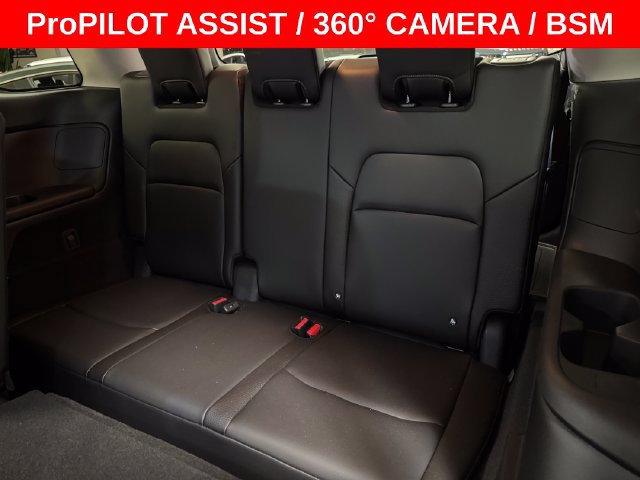 Used 2025 Nissan Pathfinder SL w/ Cargo Package FWD image 22