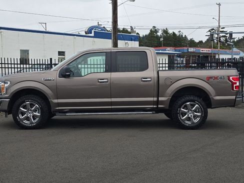 Used 2018 Ford F150 XLT w/ Equipment Group 302A Luxury image 6
