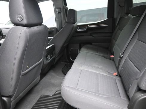 Used 2024 Chevrolet Silverado 1500 LT image 22