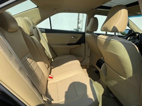 Used 2017 Toyota Camry XLE w/ Advanced Technology Package FWD image 14